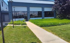 Spark By Hilton Stevensville